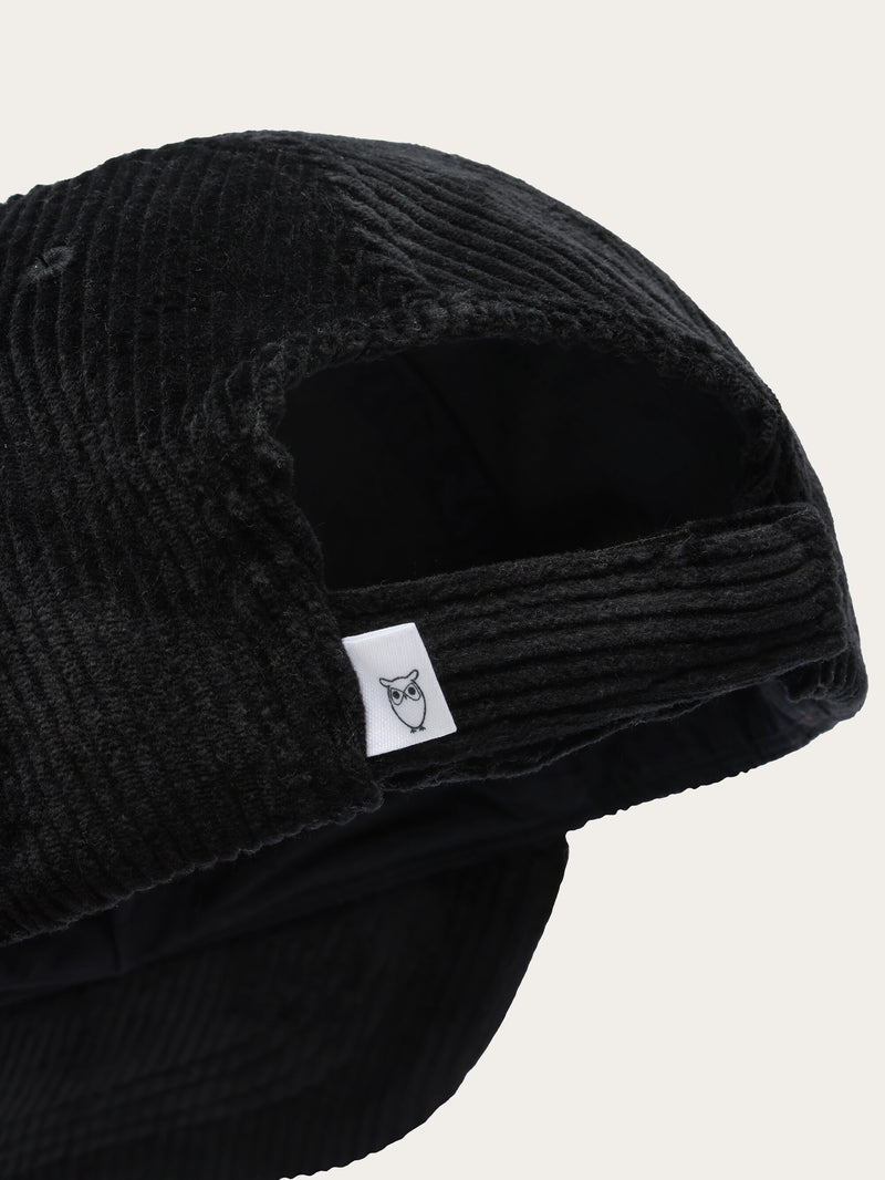 KnowledgeCotton Apparel - UNI 8 Wales corduroy cap Caps 1300 Black Jet