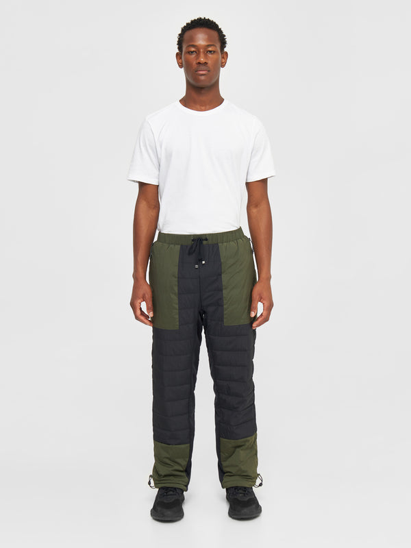 KnowledgeCotton Apparel - MEN BIRCH hybrid nylon padded pants Pants 1100 Dark Olive