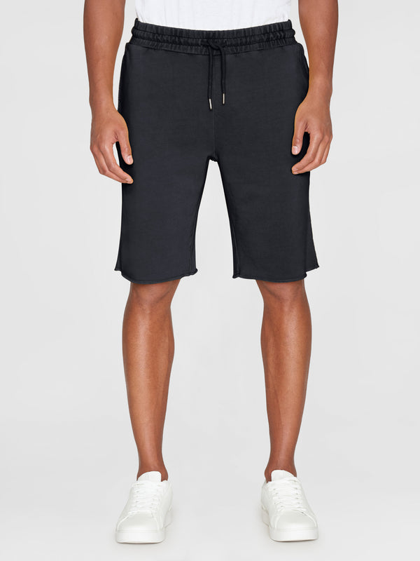 KnowledgeCotton Apparel - MEN BIRCH sweat shorts - GOTS/Vegan Shorts 1300 Black Jet
