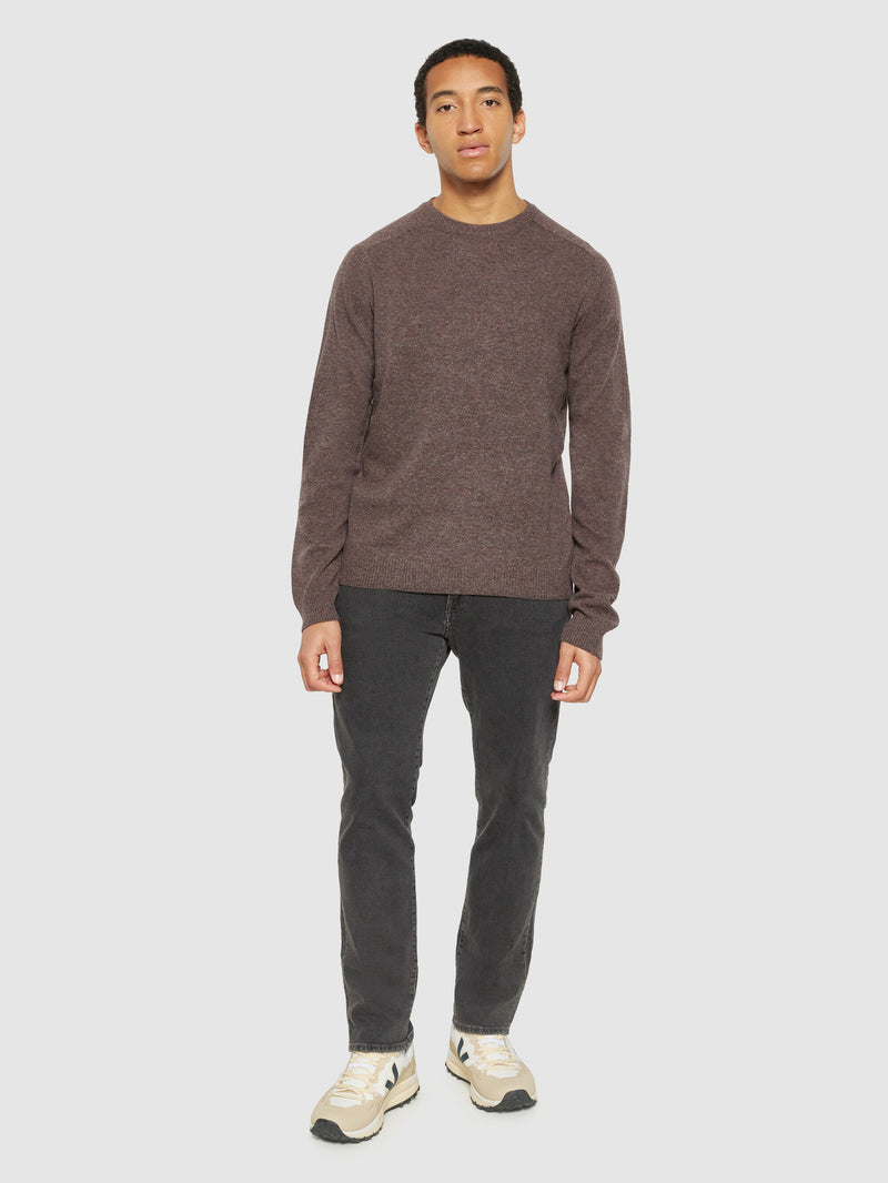 KnowledgeCotton Apparel - MEN Basic o-neck knit Knits 1243 Demitasse (brown)