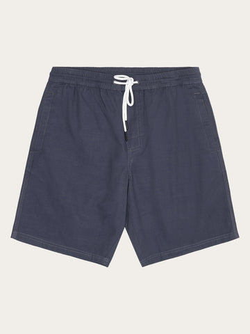 KnowledgeCotton Apparel - MEN Boardwalk slub shorts with elastic waist - GOTS/Vegan Shorts 1226 Vintage Indigo