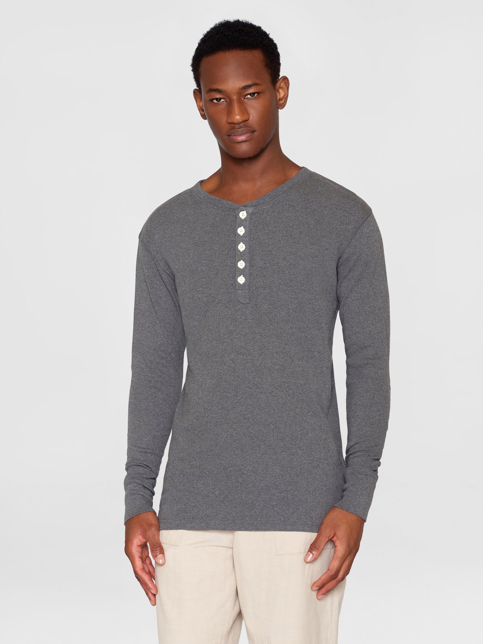 CEDAR LS Henley - Dark Grey Melange – KnowledgeCotton