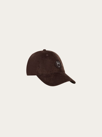 KnowledgeCotton Apparel - UNI Corduroy badge cap Caps 1487 Chocolate Torte