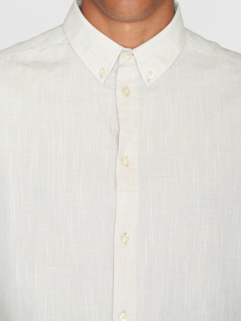 KnowledgeCotton Apparel - MEN Custom fit linen shirt Shirts 1228 Light feather gray