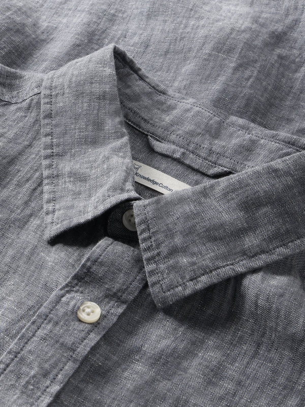 KnowledgeCotton Apparel - MEN Custom fit linen short sleeve shirt Shirts 1226 Vintage Indigo