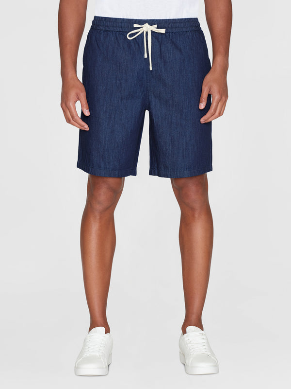 KnowledgeCotton Apparel - MEN FIG loose denim classic indigo shorts - GOTS/Vegan Shorts 3051 Classic indigo