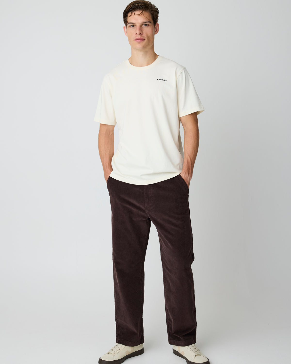 KnowledgeCotton Apparel - MEN FLINT wide corduroy chino pants Pants 1487 Chocolate Torte