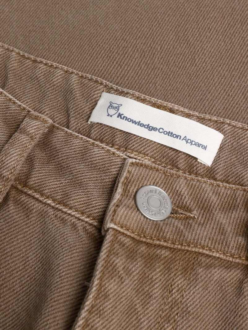 KnowledgeCotton Apparel - WMN GALE straight mid-rise raw twill 5-pocket pants - GOTS/Vegan Pants 1441 Tiramisu