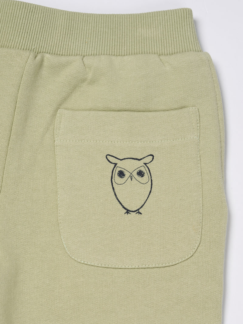 KnowledgeCotton Apparel - YOUNG Jog shorts Shorts 1380 Swamp
