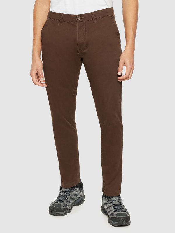 KnowledgeCotton Apparel - MEN LUCA slim twill chino pants Pants 1243 Demitasse (brown)