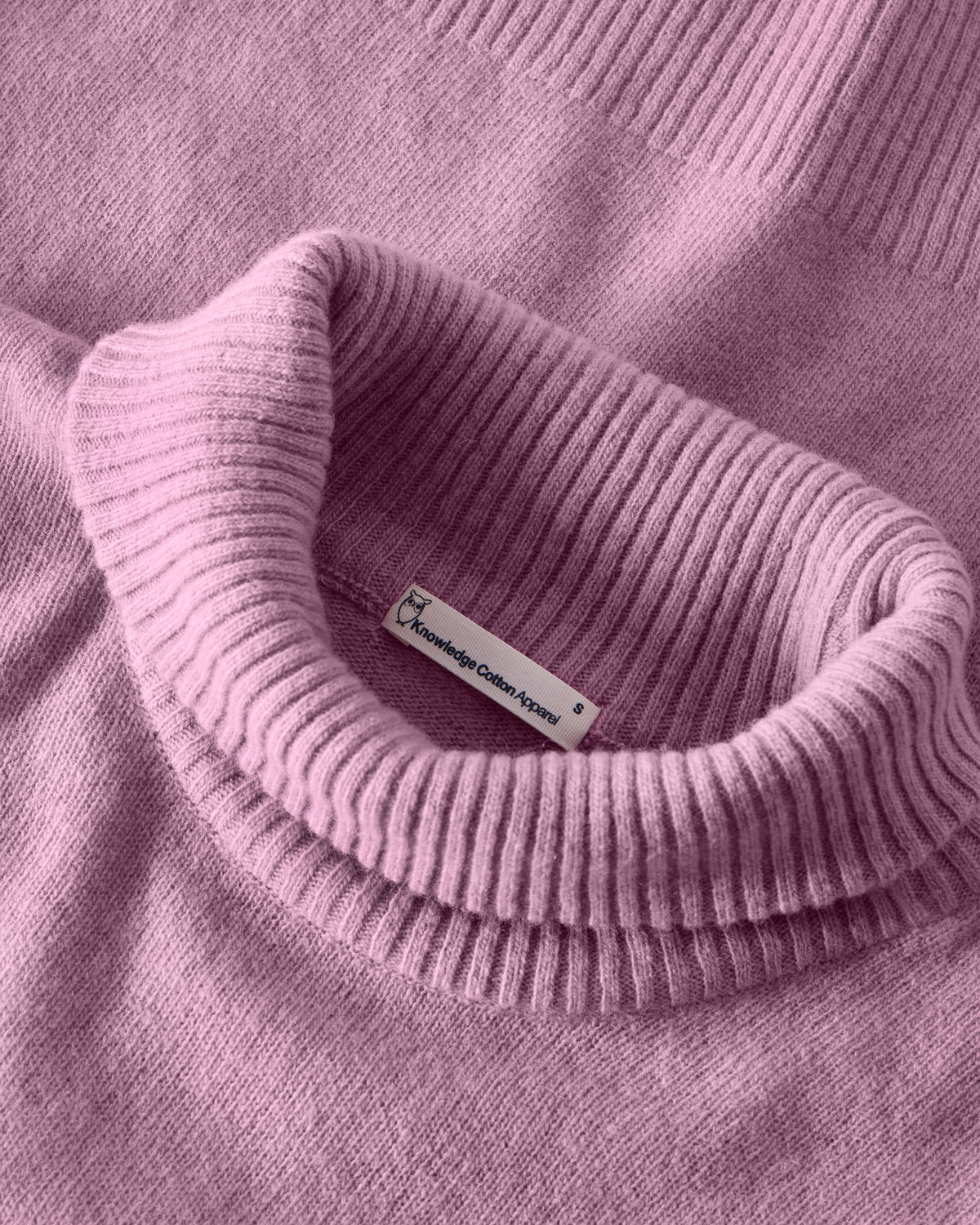 KnowledgeCotton Apparel - WMN Lambswool high neck sweater Knits 1503 Orchid Haze