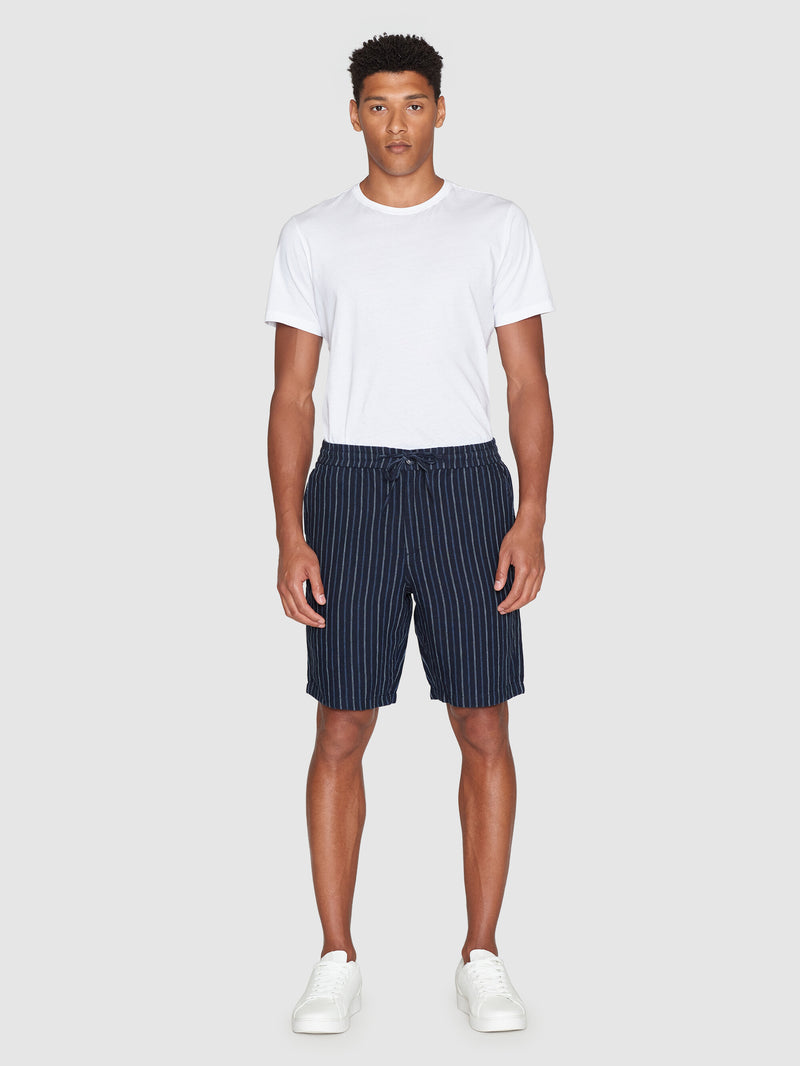 KnowledgeCotton Apparel - MEN Loose striped shorts Shorts 8021 Blue stripe