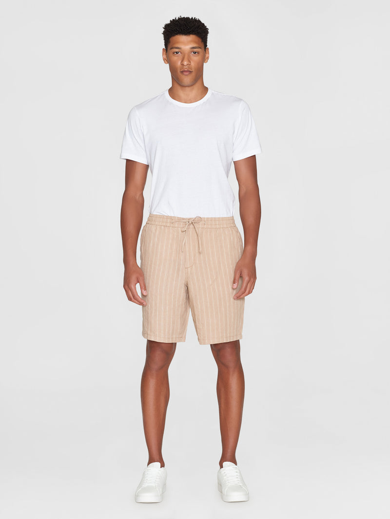 KnowledgeCotton Apparel - MEN Loose striped shorts Shorts 8030 Beige stripe