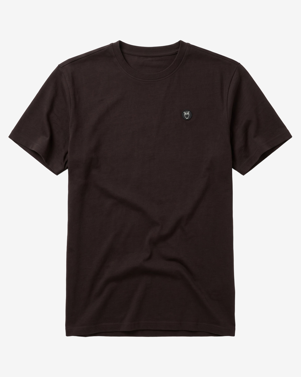 KnowledgeCotton Apparel - MEN Regular fit Badge t-shirt T-shirts 1487 Chocolate Torte