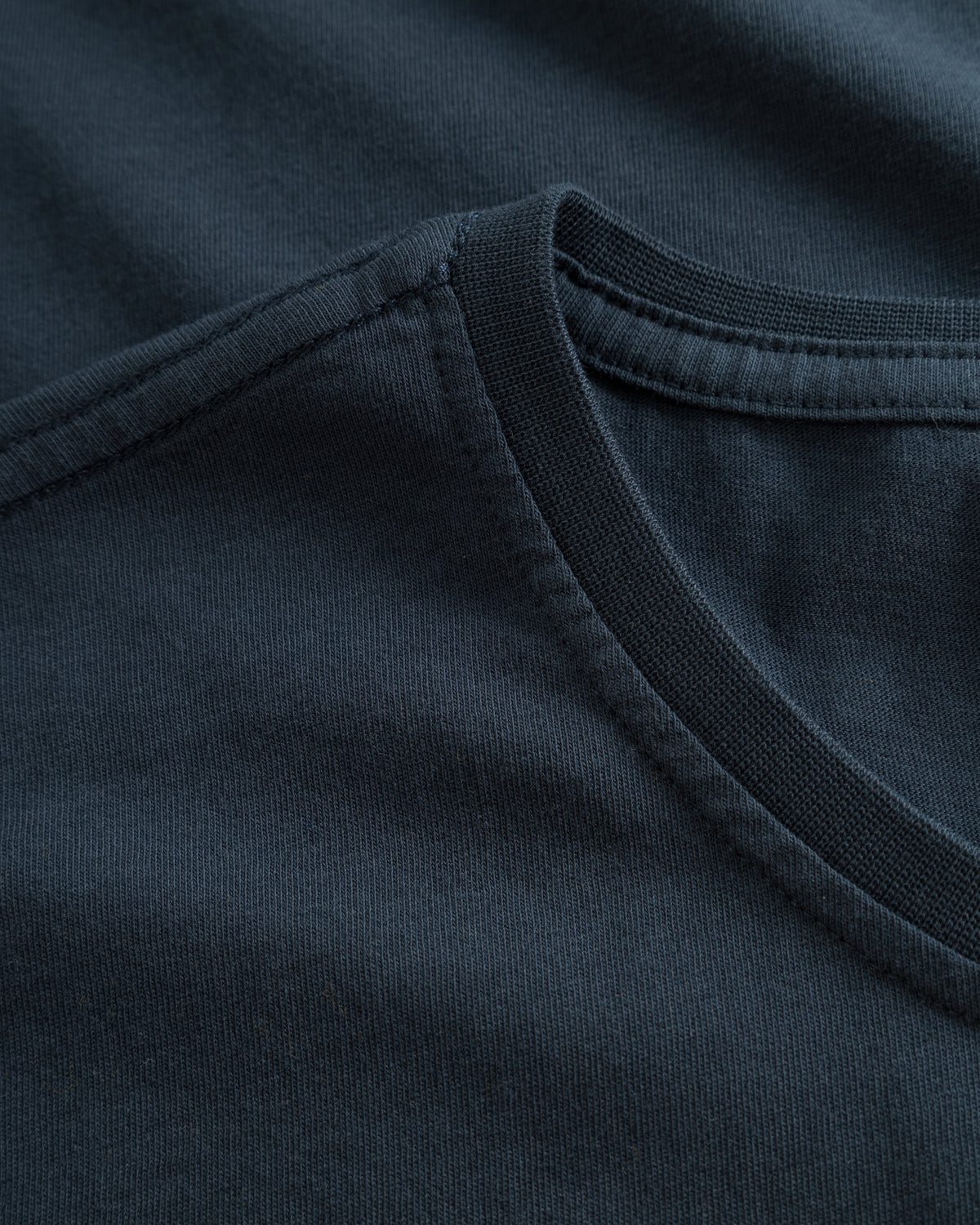 KnowledgeCotton Apparel - MEN Regular fit Basic tee T-shirts 1001 Total Eclipse