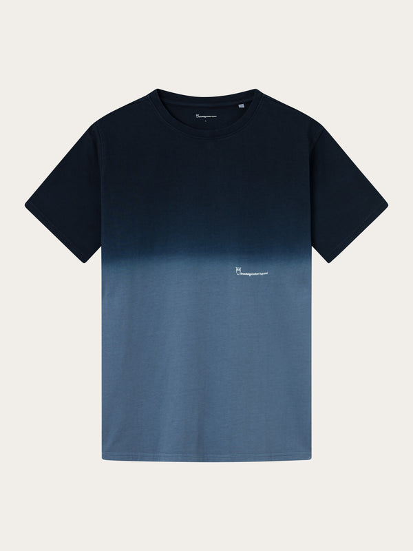 KnowledgeCotton Apparel - MEN Regular fit Dip dyed t-shirt T-shirts 9921 Blue AOP