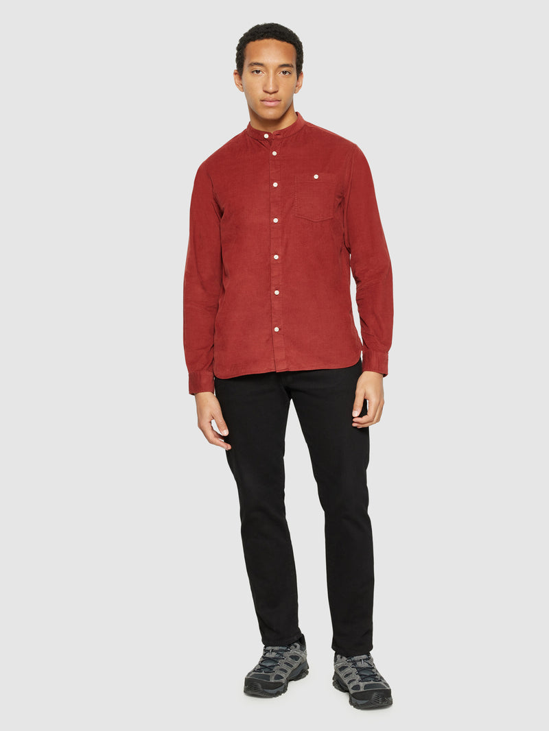 KnowledgeCotton Apparel - MEN Regular fit corduroy strand collar shirt Shirts 1478 Fired Brick