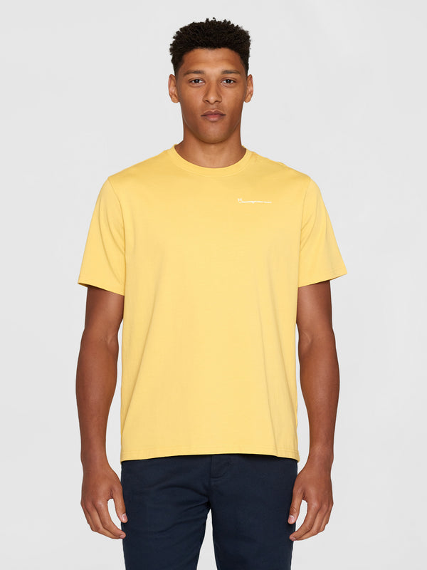 KnowledgeCotton Apparel - MEN Regular trademark chest print t-shirt T-shirts 1429 Misted Yellow