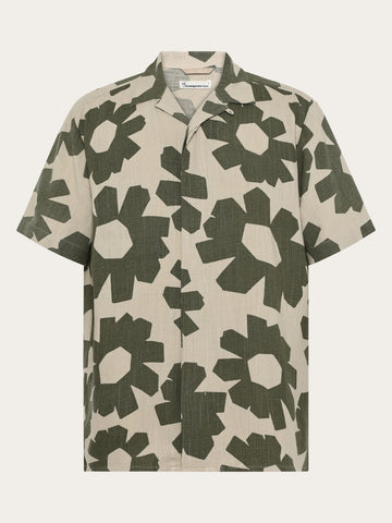 KnowledgeCotton Apparel - MEN Relaxed linen-mix print short sleeve shirt Shirts 9923 Green