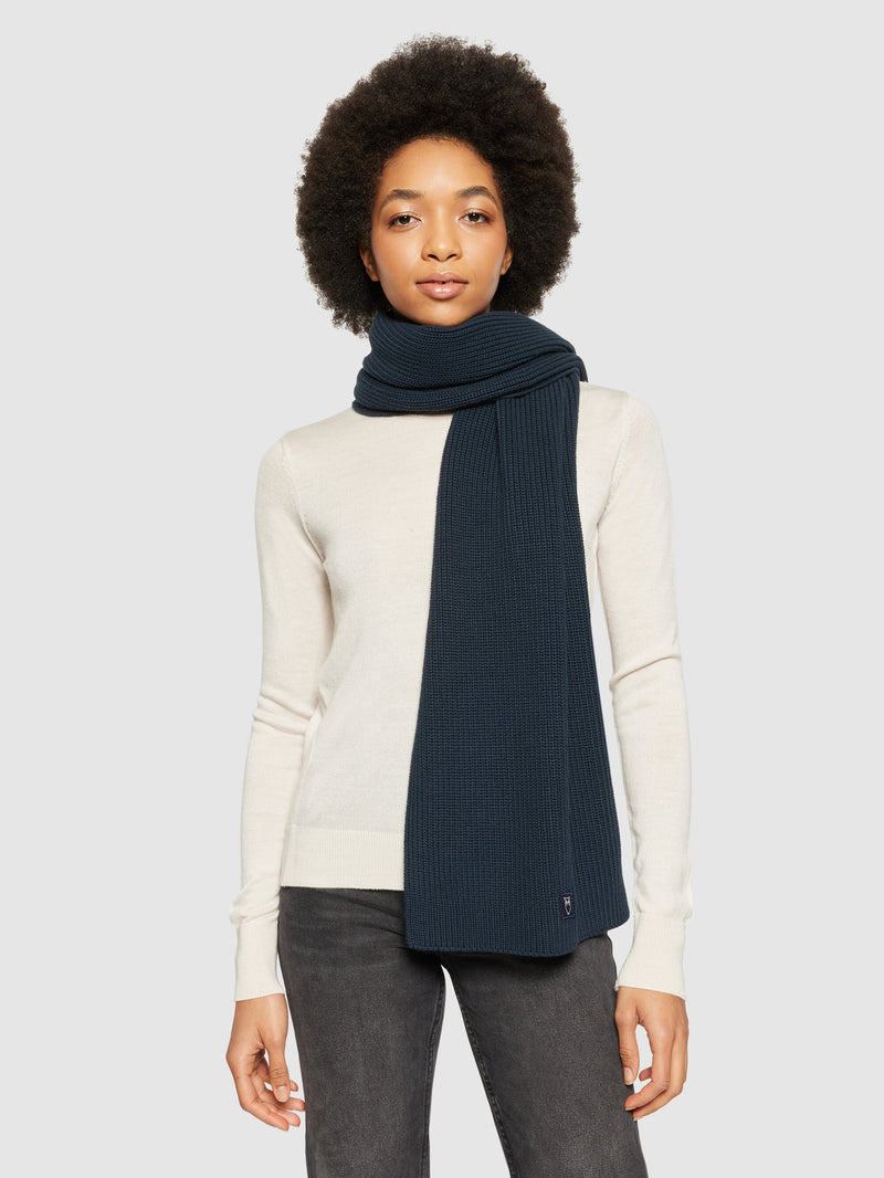 KnowledgeCotton Apparel - UNI Rib knit scarf Scarfs 1412 Night Sky