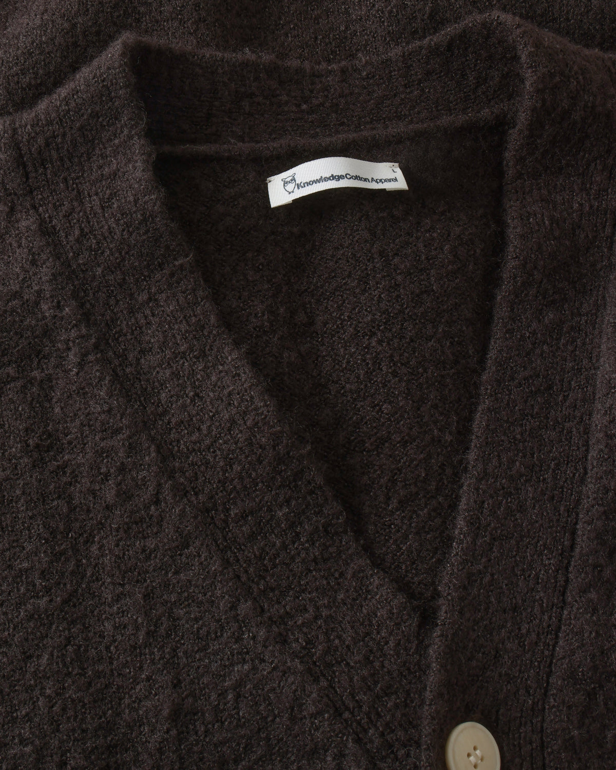 KnowledgeCotton Apparel - MEN Soufflé yarn cardigan Knits 1487 Chocolate Torte
