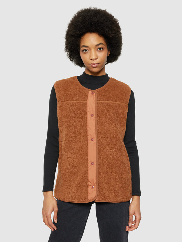 KnowledgeCotton Apparel - WMN Teddy crew neck vest - GRS/Vegan Fleeces 1426 Mocha Bisque
